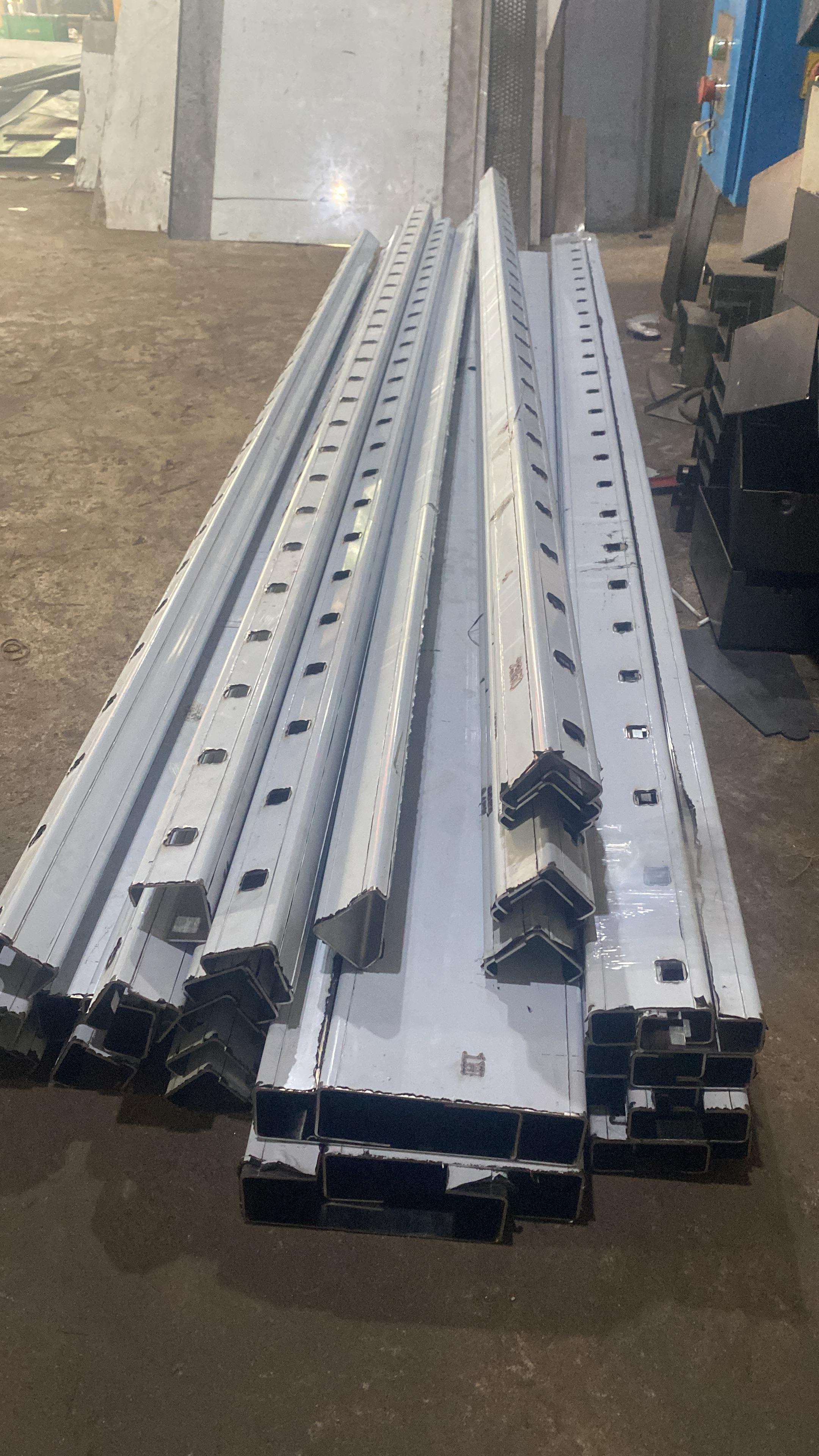 Bending Plat — AEK POHON PIDOLI